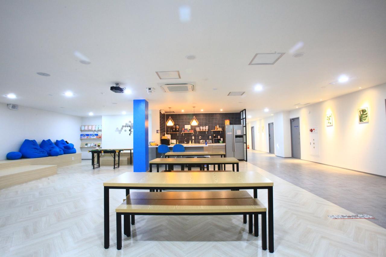 בוסאן The Blue Guesthouse מראה חיצוני תמונה
